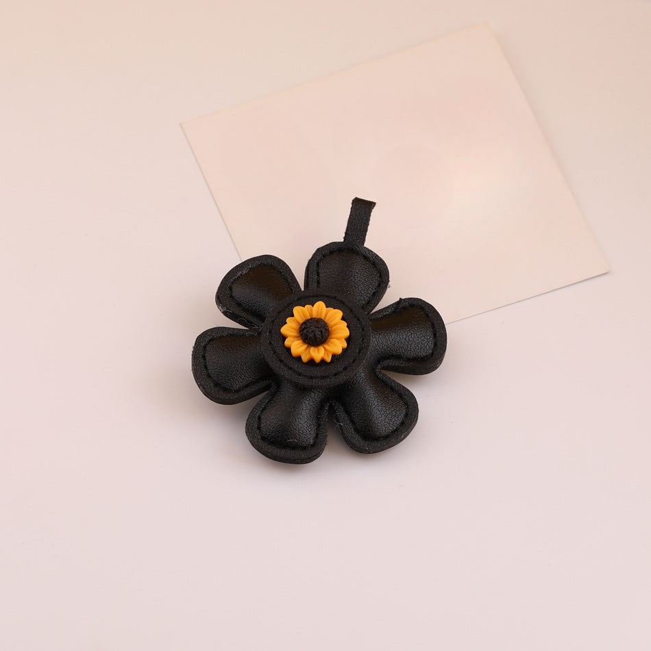 Leather Sunflower Daisy Flower Pendant Charm DIY - Green